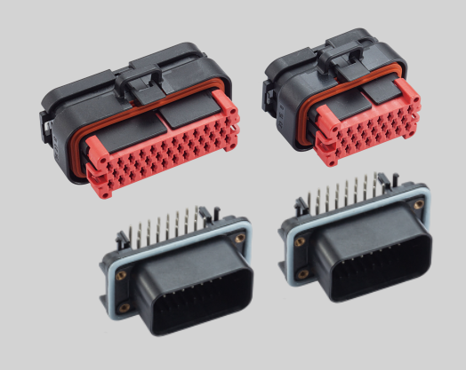 <p class="src grammarSection highlight" data-group="1-1">多種顏色和防暗沉設計，安全可靠的鎖定結構，防水等級高達IP68</p>